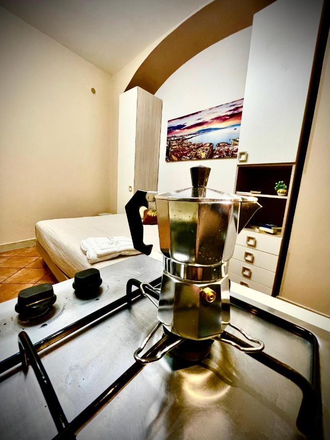 Materday Apartment Napoli Eksteriør bilde